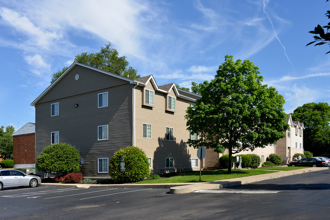 Roosevelt Commons in Middletown, OH - Foto de edificio - Building Photo