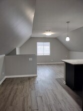 8320 S Muskegon Ave in Chicago, IL - Building Photo - Building Photo