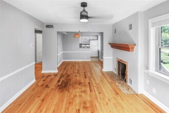 1055 Terrace Dr in Richmond Heights, MO - Building Photo - Building Photo
