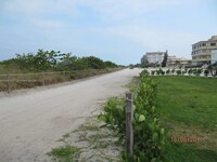 9195 Collins Ave, Unit 613 in Surfside, FL - Building Photo - Building Photo