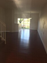 10803 NW 83rd St in Doral, FL - Building Photo - Building Photo