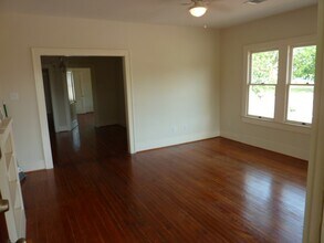 4105 McKinney St in Houston, TX - Building Photo - Building Photo