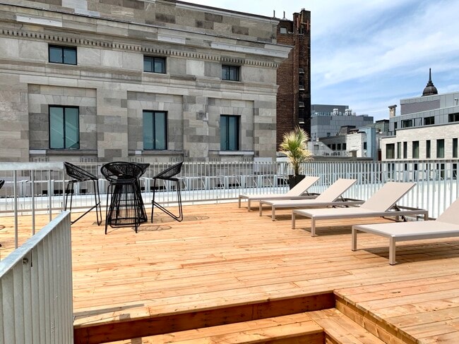 110 Sainte-Thérèse Rue in Montréal, QC - Building Photo - Building Photo