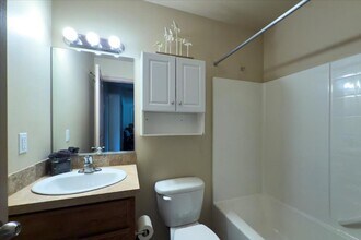 9308 North Mountain Lane in Spokane, WA - Building Photo - Building Photo