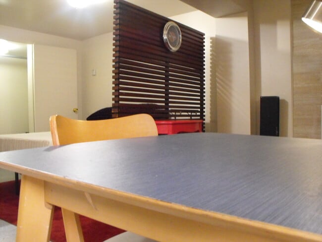 517 Montgomery St, Unit Apt. S in Laurel, MD - Building Photo - Building Photo