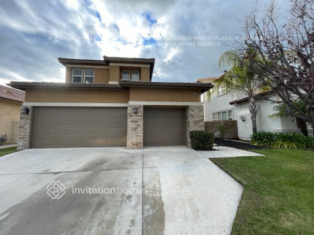 property at 34208 Pinehurst Dr