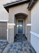 4699 Woodland Ave in Las Vegas, NV - Building Photo - Building Photo