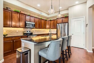 7865 Vallagio Ln in Englewood, CO - Building Photo - Building Photo