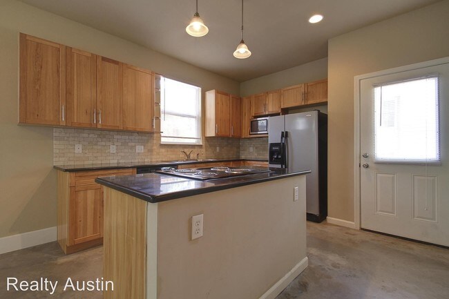 811 W 30th St in Austin, TX - Building Photo - Building Photo