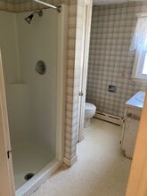 11 Summer St, Unit A in Brunswick, ME - Foto de edificio - Building Photo