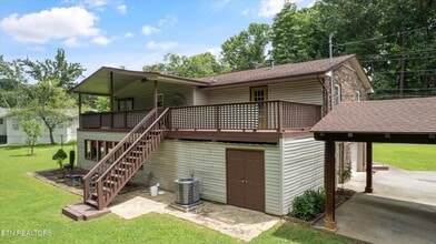 1301 Chert Pit Rd in Knoxville, TN - Building Photo - Building Photo