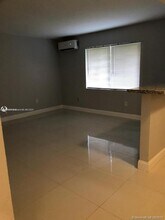 1479 NW 16th St in Miami, FL - Building Photo - Building Photo