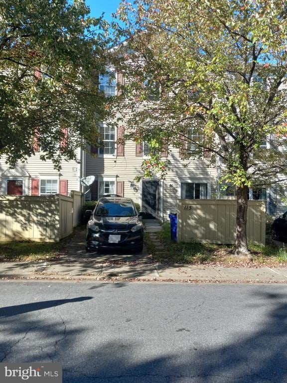 property at 115 Heathfield Dr