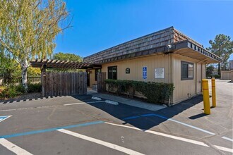 1025 Golden Gate Dr in Napa, CA - Building Photo - Building Photo