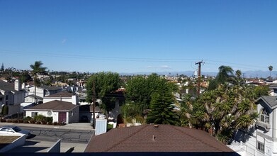 1810 Marshallfield Ln in Redondo Beach, CA - Foto de edificio - Building Photo