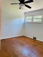 5 Longfield Rd in New Brunswick, NJ - Building Photo - Building Photo