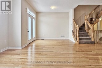 19 Glasson Ln in Caledon, ON - Building Photo - Building Photo