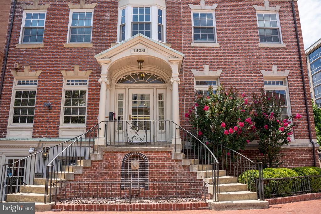 1426 21st St NW in Washington, DC - Building Photo