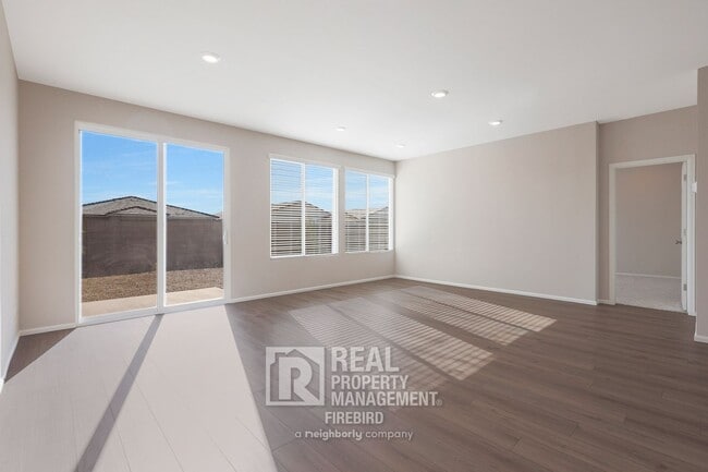 17945 W Sand Hls Dr in Surprise, AZ - Building Photo - Building Photo