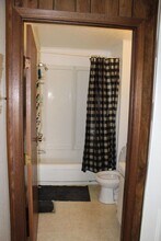 1126-1128 Sunset Ave in Kelley, IA - Building Photo - Building Photo