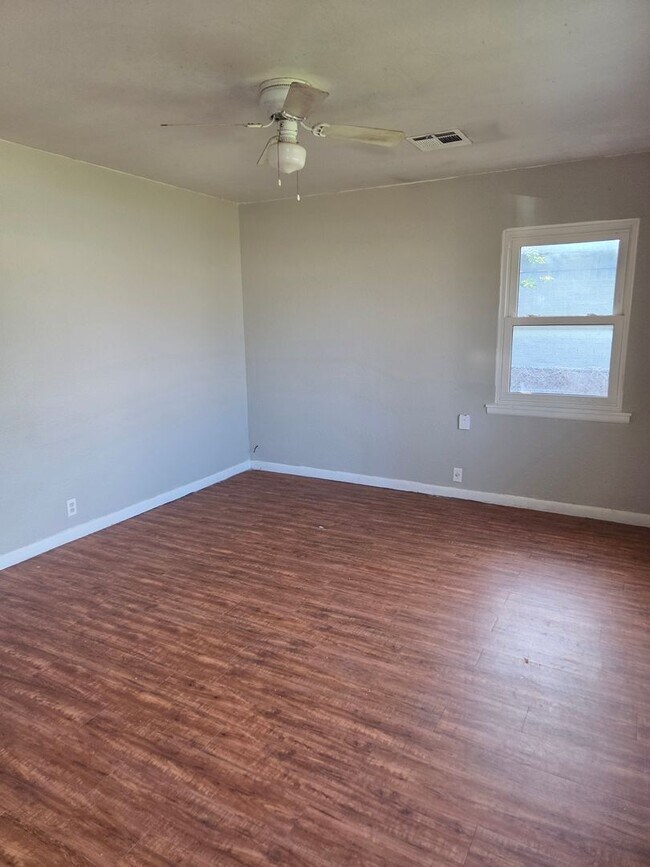 1505 Adams St in Altus, OK - Building Photo - Building Photo