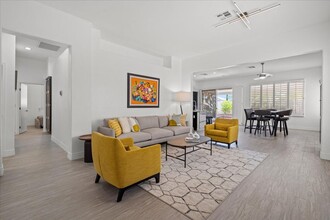 824 Cambridge Cross Pl in Las Vegas, NV - Building Photo - Building Photo