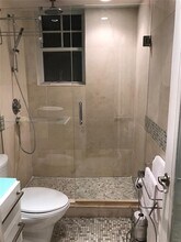 719 Meridian Ave in Miami Beach, FL - Building Photo - Building Photo