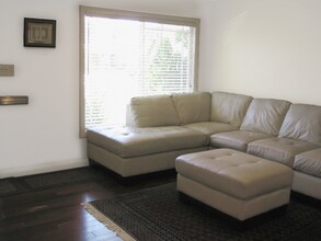 3542 Kelton Ave in Los Angeles, CA - Building Photo - Building Photo