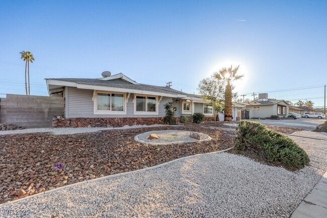 property at 3701 Pyramid Dr