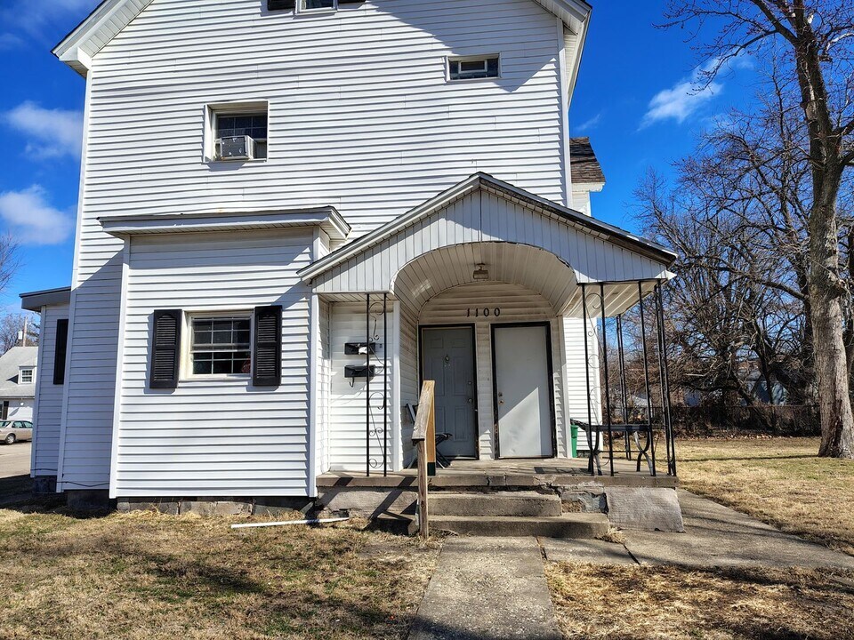 1100 S 13th St in Springfield, IL - Building Photo