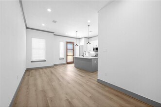 6510 Bunche Dr in Houston, TX - Building Photo - Building Photo