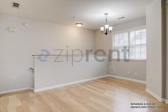 603 Spring Heights Ln in Smyrna, GA - Foto de edificio - Building Photo
