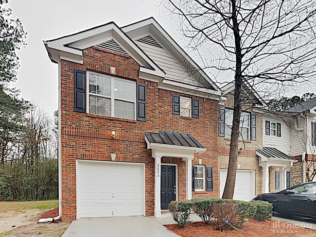 6693 Evans Trce in Stonecrest, GA - Foto de edificio - Building Photo
