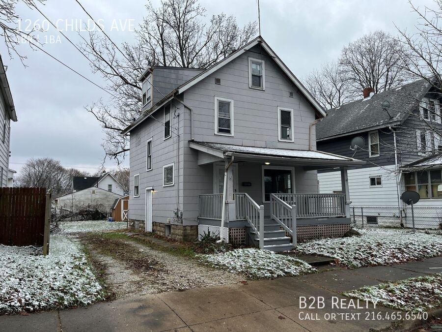 1260 Childs Ave in Akron, OH - Building Photo