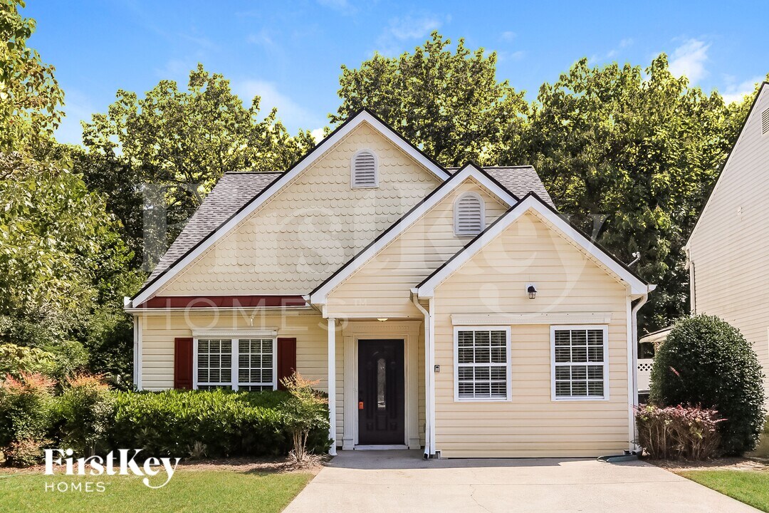 306 Edge Hill Ct in Canton, GA - Building Photo