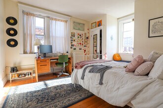 63 Egmont St in Brookline, MA - Foto de edificio - Building Photo