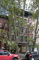 112 Morris St in Jersey City, NJ - Building Photo