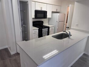 3016 Parkway Blvd in Kissimmee, FL - Building Photo - Building Photo