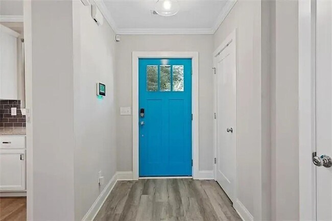 5259 Cloud St in Stone Mountain, GA - Foto de edificio - Building Photo