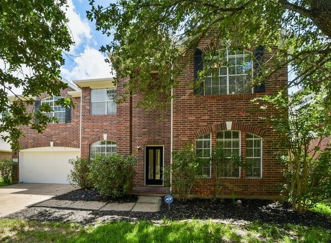 5723 Ames Crossing