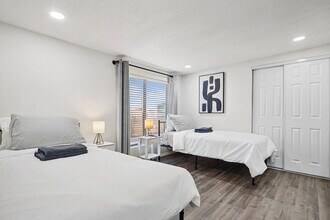 4010 W Sherman St, Unit SI ID1244309P in Phoenix, AZ - Foto de edificio - Building Photo