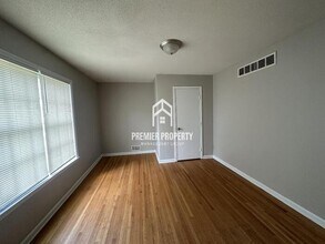 5288 Oak Meadow Ave in Memphis, TN - Building Photo - Building Photo