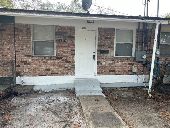 property at 7114 Ken Knight Dr W