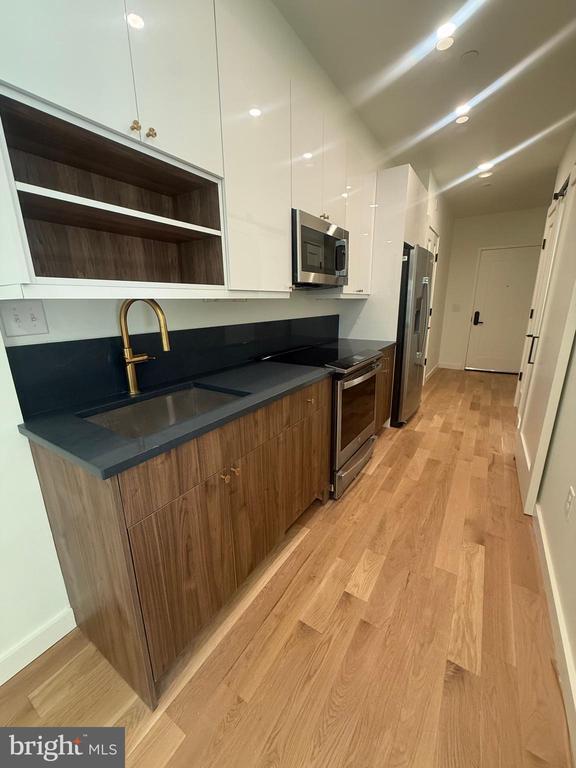 1128 Walnut St in Philadelphia, PA - Building Photo - Building Photo