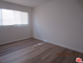 811 S Wilton Pl in Los Angeles, CA - Building Photo - Building Photo