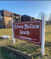 1713 Raspberry Ct in Edison, NJ - Building Photo