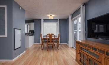 17451 Beaujolais Cir in Anchorage, AK - Building Photo - Building Photo