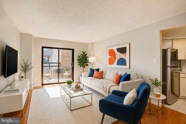 property at 2111 Wisconsin Ave NW