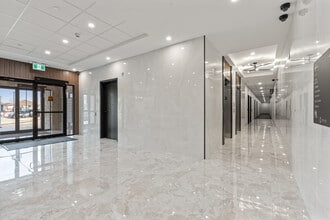 Trinity Gate Condominiums in Windsor, ON - Foto de edificio - Building Photo