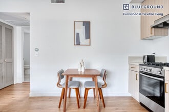 3638 Motor Ave, Unit FL6-ID808 in Los Angeles, CA - Building Photo - Building Photo